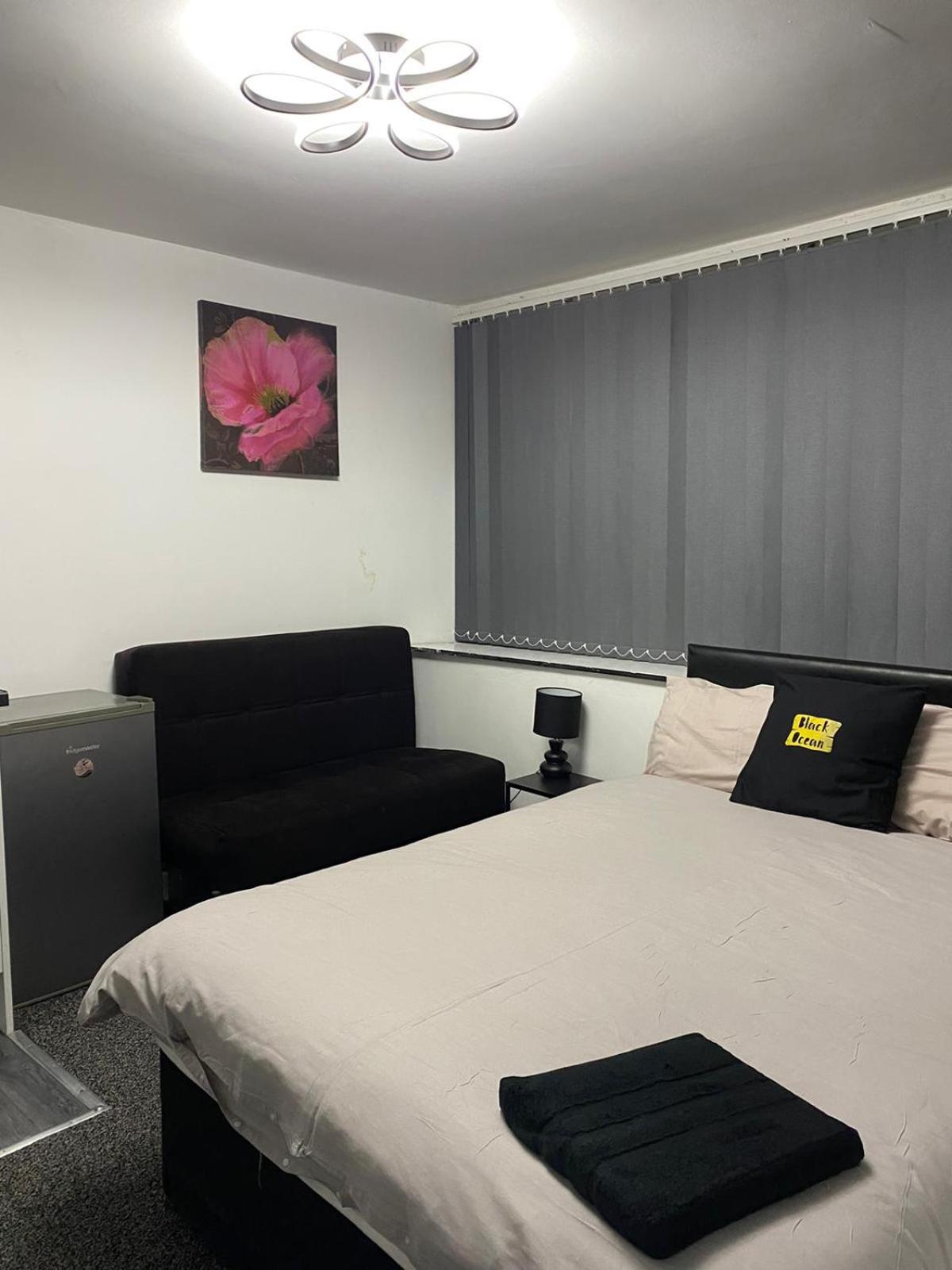 Black Ocean Holiday Apartments Μπλάκπουλ Εξωτερικό φωτογραφία