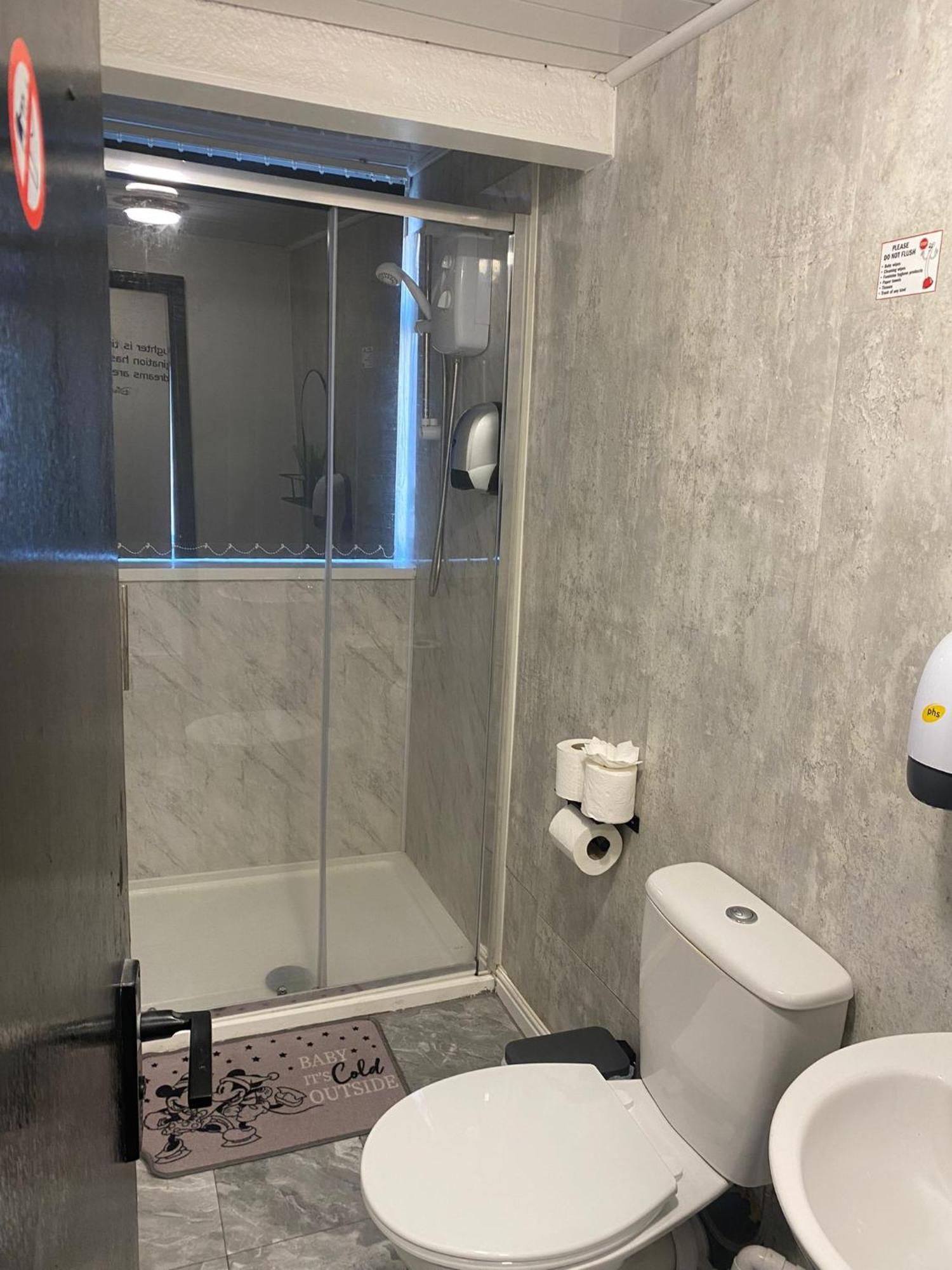 Black Ocean Holiday Apartments Μπλάκπουλ Εξωτερικό φωτογραφία